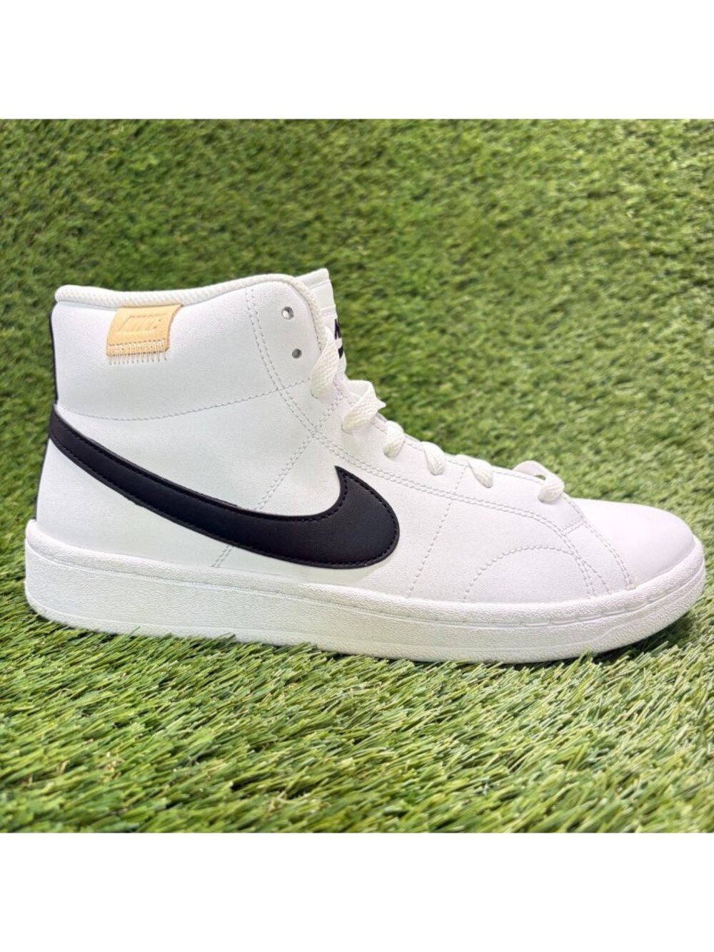 Nike Court Royale 2 Mid Mens Size 8 White Athletic Leather Shoes Sneakers